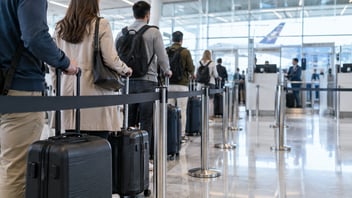 Queue counting-teknologi: Sensorer, zoner og estimater af ventetid